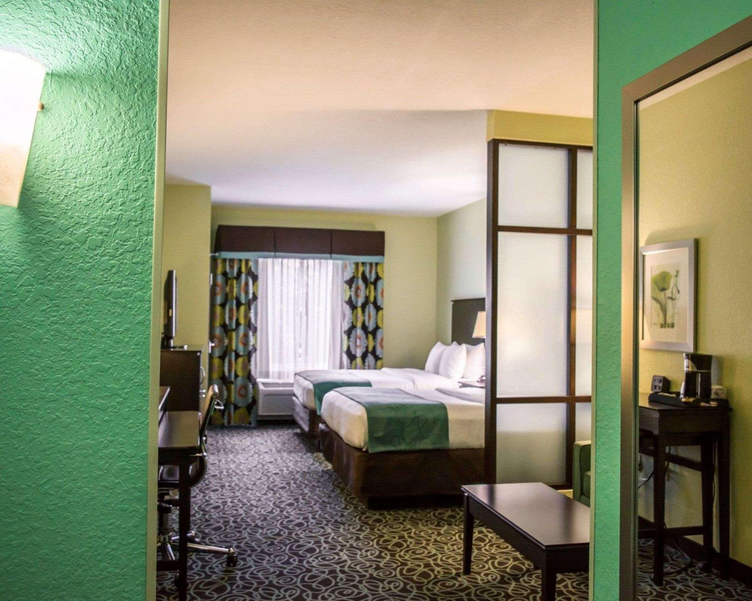 Hampton Inn By Hilton Tampa Fairgrounds Casino Exterior foto